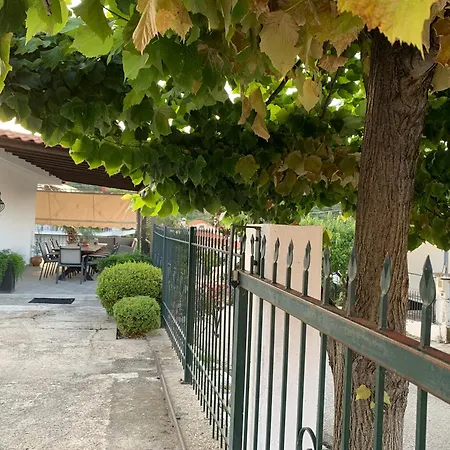 Orfanihouse Orfanion