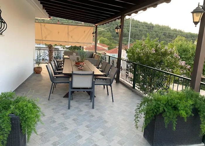Orfanihouse * Orfánion